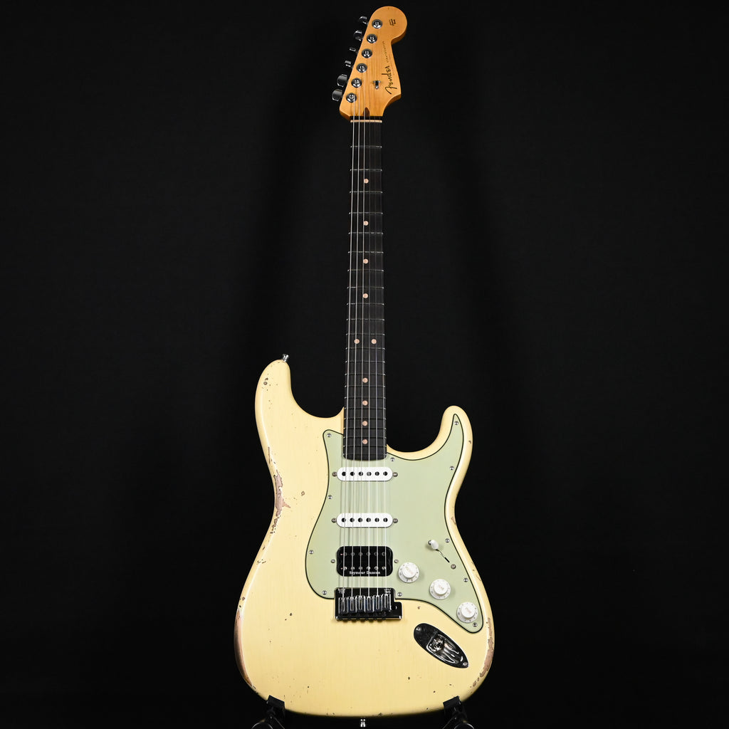 Fender Custom Shop Deluxe Stratocaster w/ Seymour Duncan SH4B Humbucker, Relic/ Closet Classic Hardware- Aged Vintage White 2026 (R151639)