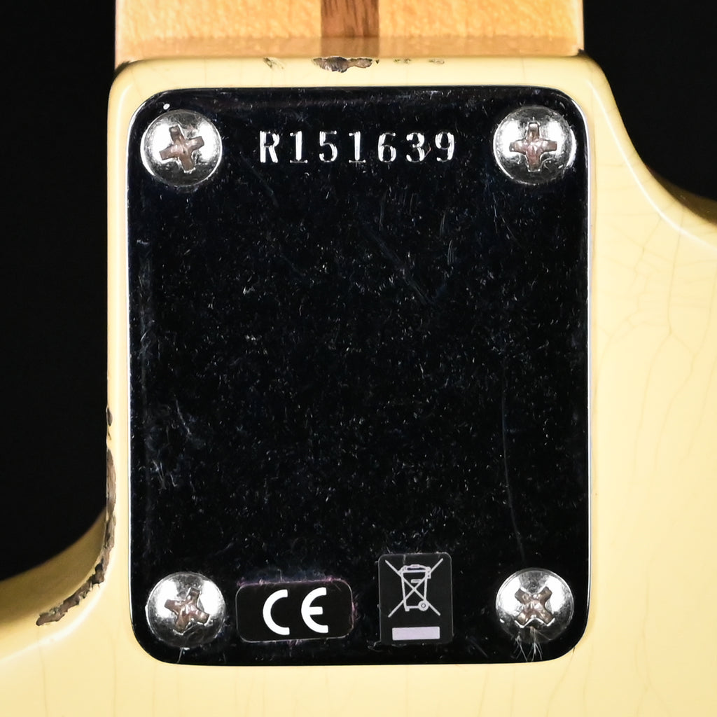 Fender Custom Shop Deluxe Stratocaster w/ Seymour Duncan SH4B Humbucker, Relic/ Closet Classic Hardware- Aged Vintage White 2026 (R151639)