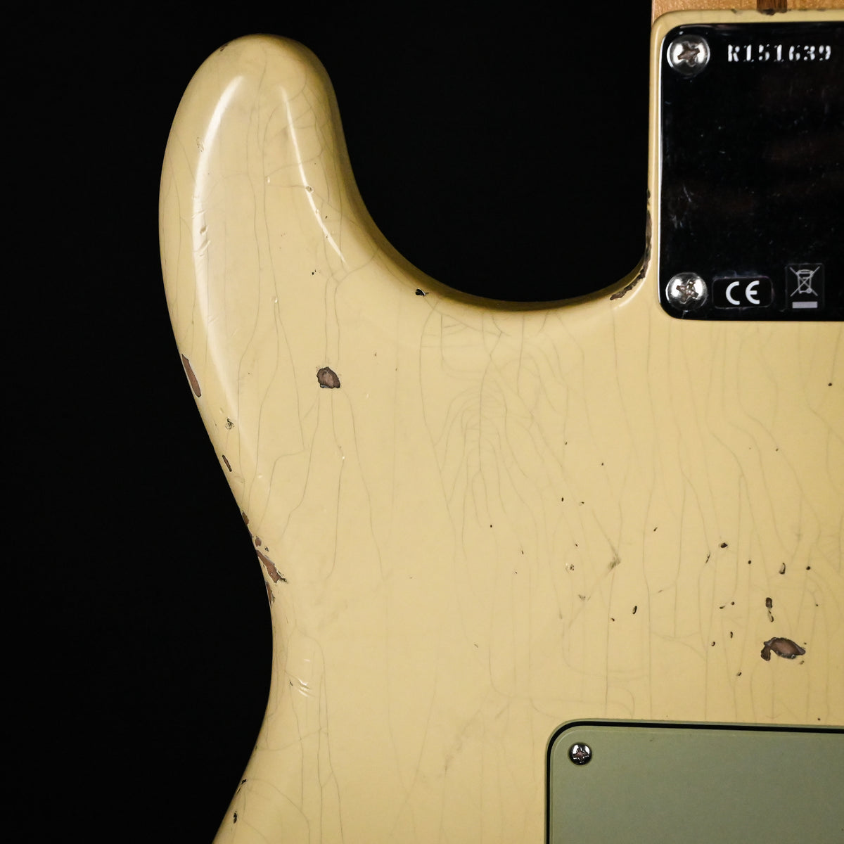 Fender Custom Shop Deluxe Stratocaster w/ Seymour Duncan SH4B Humbucker, Relic/ Closet Classic Hardware- Aged Vintage White 2026 (R151639)