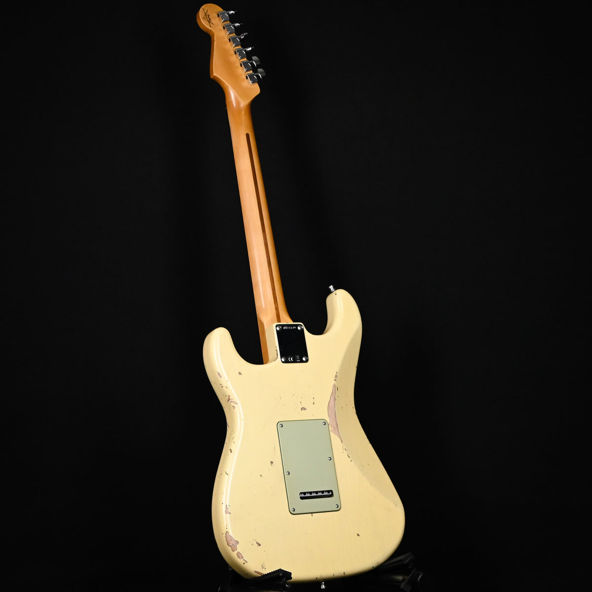 Fender Custom Shop Deluxe Stratocaster w/ Seymour Duncan SH4B Humbucker, Relic/ Closet Classic Hardware- Aged Vintage White 2026 (R151639)