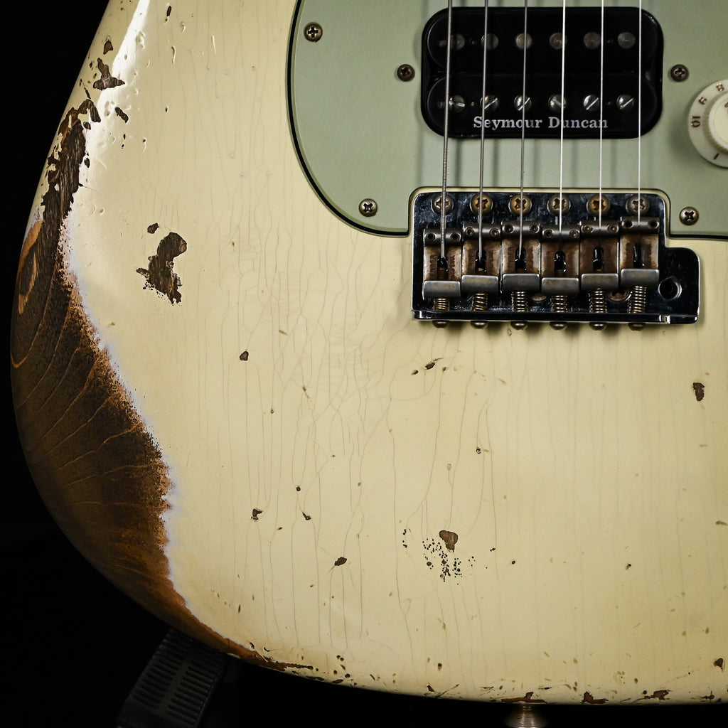 Fender Custom Shop '62 Stratocaster HSS w/ Alder Body, Heavy Relic- Vintage White 2026 (R150481)