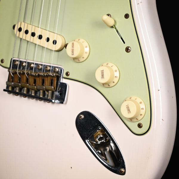 Fender Custom Shop 1959 Stratocaster Journeyman- Super Faded Aged Shell Pink (CZ582880)