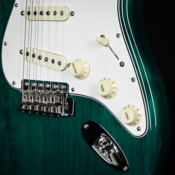 Fender Custom Shop Limited Edition '65 Stratocaster NOS- Aged Teal Green Transparent 2024 (CZ580168) Used – B-Stock