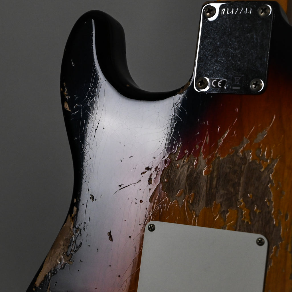 Fender Custom Shop '62 Stratocaster HSS Heavy Relic- 3 Color Sunburst 2026 (R147744)