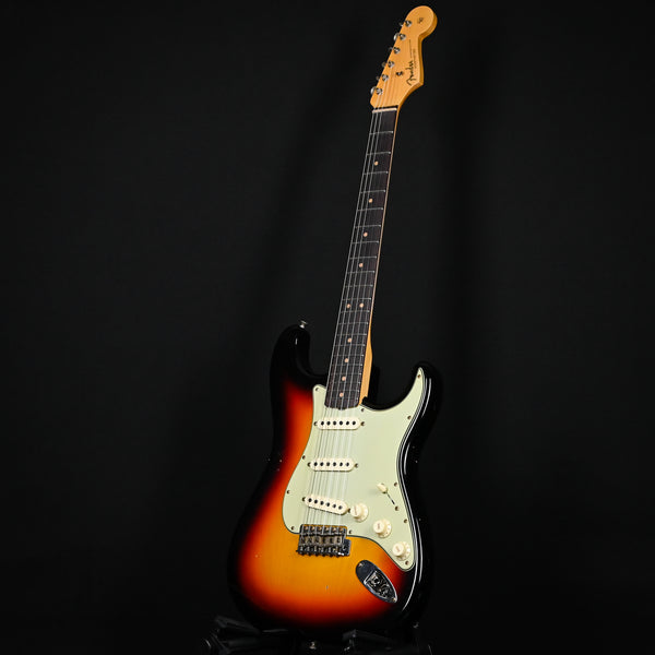 Fender Custom Shop Limited Edition 64 L-Series Stratocaster Journeyman- Aged Target 3-Tone Sunburst 2025 (L11816)