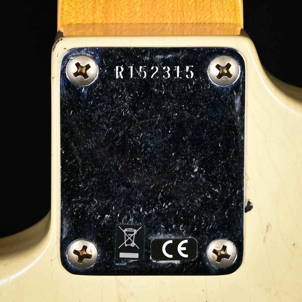 Fender Custom Shop '62 Stratocaster HSS w/ Ash Body, Heavy Relic- Vintage White 2026 (R152315)