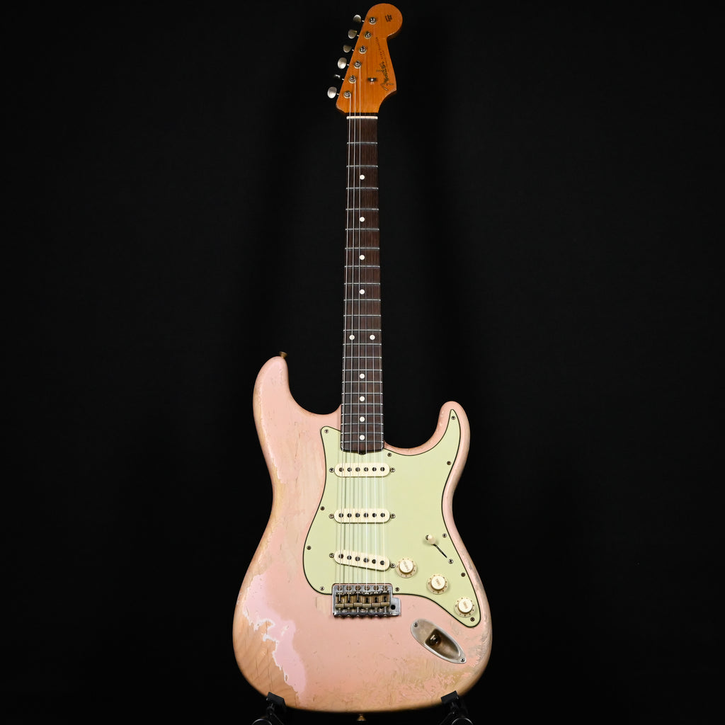 Fender Custom Shop Masterbuilt Dennis Galuszka 60/63 Stratocaster w/ Brazilian Rosewood Fingerboard, Super Heavy Relic- Dirty Shell Pink 2026 (R147486)