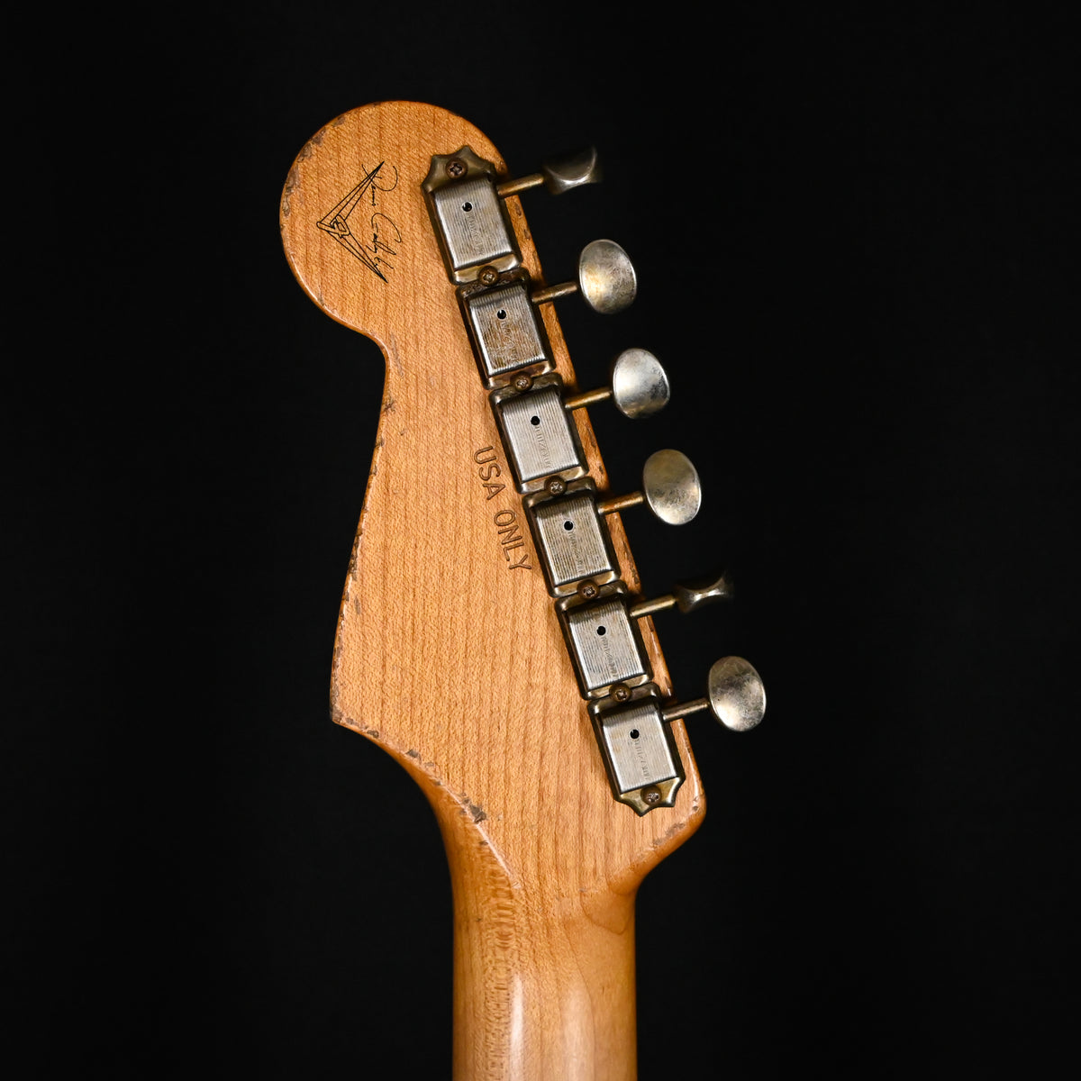 Fender Custom Shop Masterbuilt Dennis Galuszka 60/63 Stratocaster w/ Brazilian Rosewood Fingerboard, Super Heavy Relic- Dirty Shell Pink 2026 (R147486)