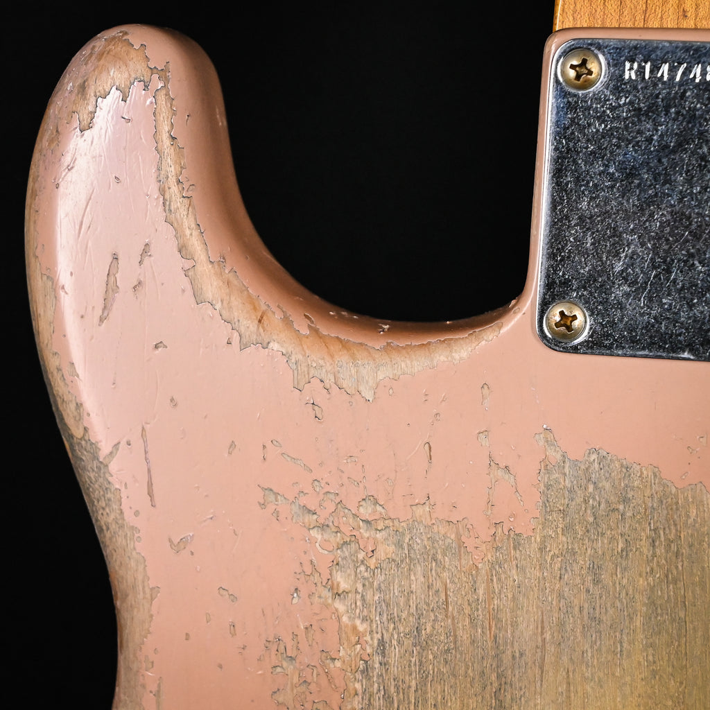 Fender Custom Shop Masterbuilt Dennis Galuszka 60/63 Stratocaster w/ Brazilian Rosewood Fingerboard, Super Heavy Relic- Dirty Shell Pink 2026 (R147486)