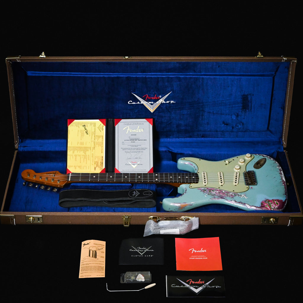 Fender Custom Shop Masterbuilt Dennis Galuszka '62 Stratocaster w/ Brazilian Rosewood Fingerboard, Super Heavy Relic- Daphne Blue/ Pink Paisley 2026 (R144301)