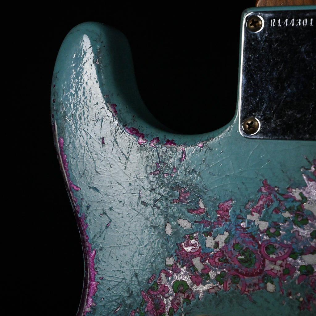 Fender Custom Shop Masterbuilt Dennis Galuszka '62 Stratocaster w/ Brazilian Rosewood Fingerboard, Super Heavy Relic- Daphne Blue/ Pink Paisley 2026 (R144301)