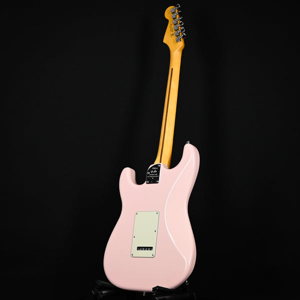 Fender Limited Edition American Pro II Stratocaster- Shell Pink (US240039048)