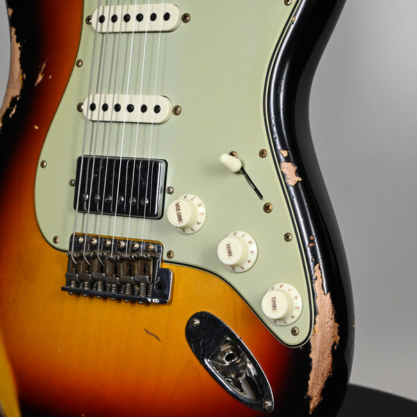 Fender Custom Shop '62 Stratocaster HSS Heavy Relic- 3 Color Sunburst 2026 (R146938)