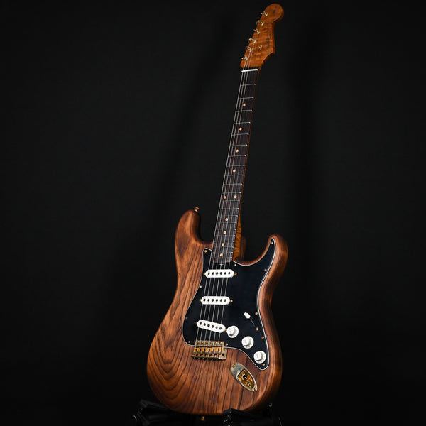 Fender Custom Shop Masterbuild Andy Hicks Sandblasted Weathered Ash Stratocaster Relic- Brown Stain w/ Oil 2025 (AH0304)