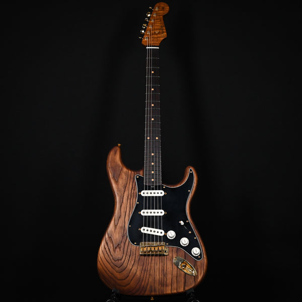 Fender Custom Shop Masterbuild Andy Hicks Sandblasted Weathered Ash Stratocaster Relic- Brown Stain w/ Oil 2025 (AH0304)