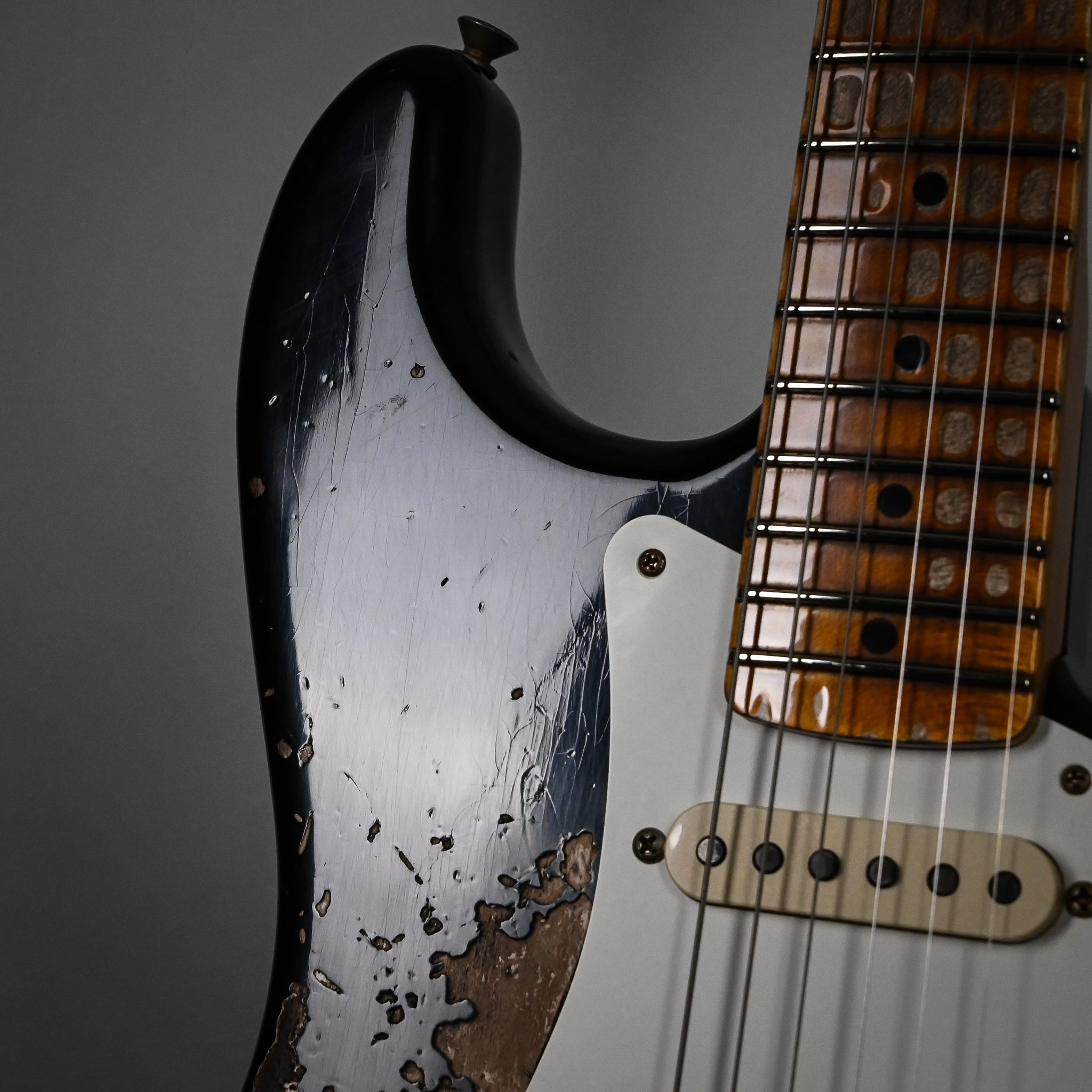 Fender Custom Shop 1957 Stratocaster Heavy Relic- Black 2025 (R148126)