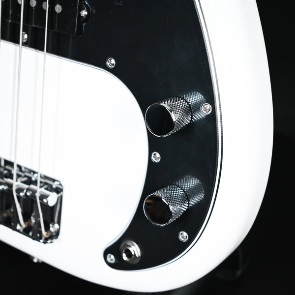 Fender Player II Precision Bass- Polar White (MX24039770)