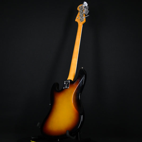 Fender American Vintage II 1966 Jazz Bass 3-Color Sunburst Rosewood Fingerboard 2023 (V2319784)