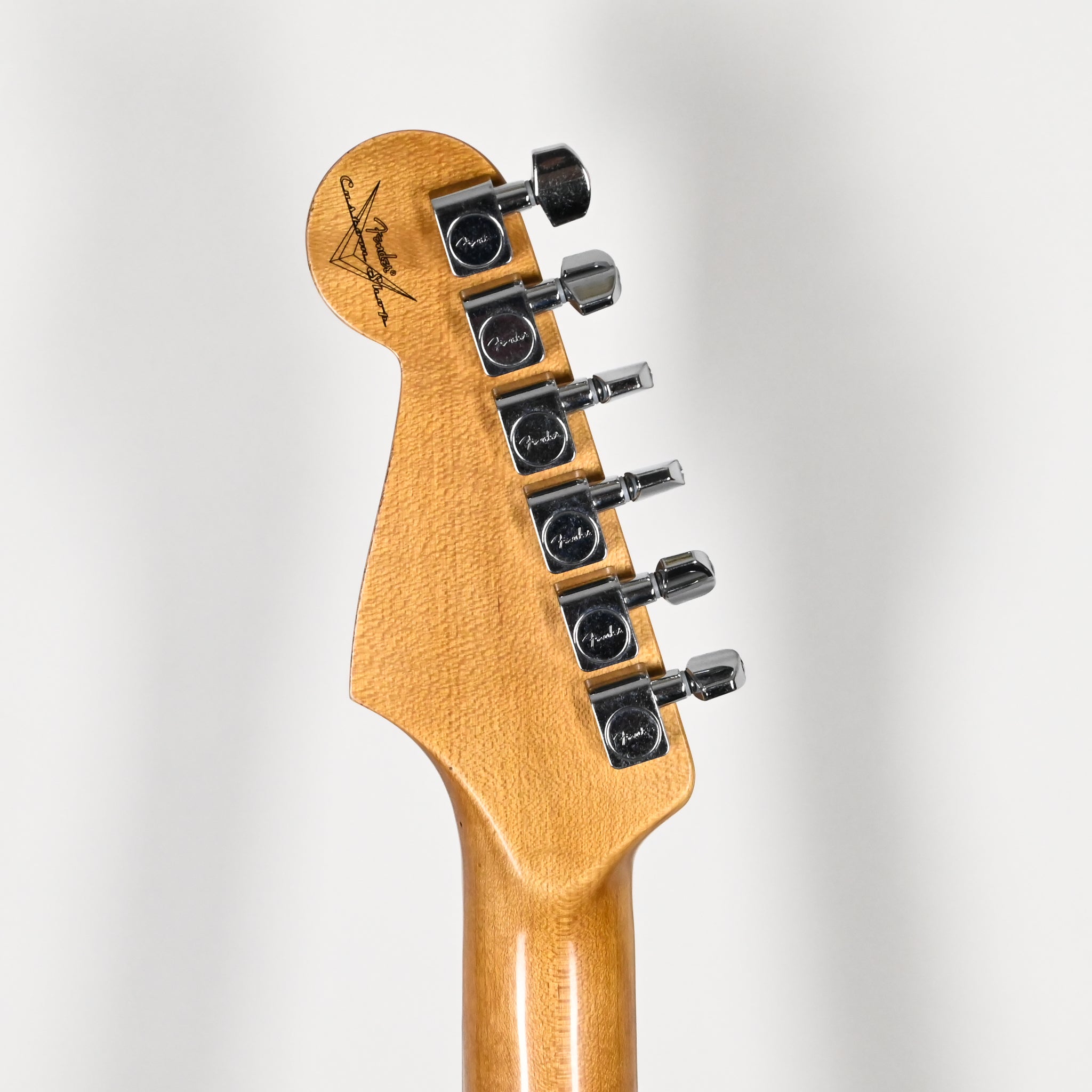Fender Custom Shop Deluxe Stratocaster w/ Seymour Duncan SH4B Humbucker, Relic/ Closet Classic Hardware- 3 Color Sunburst 2026 (R148030)