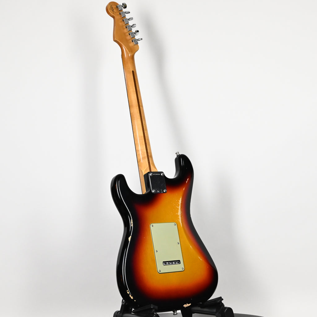 Fender Custom Shop Deluxe Stratocaster w/ Seymour Duncan SH4B Humbucker, Relic/ Closet Classic Hardware- 3 Color Sunburst 2026 (R148030)