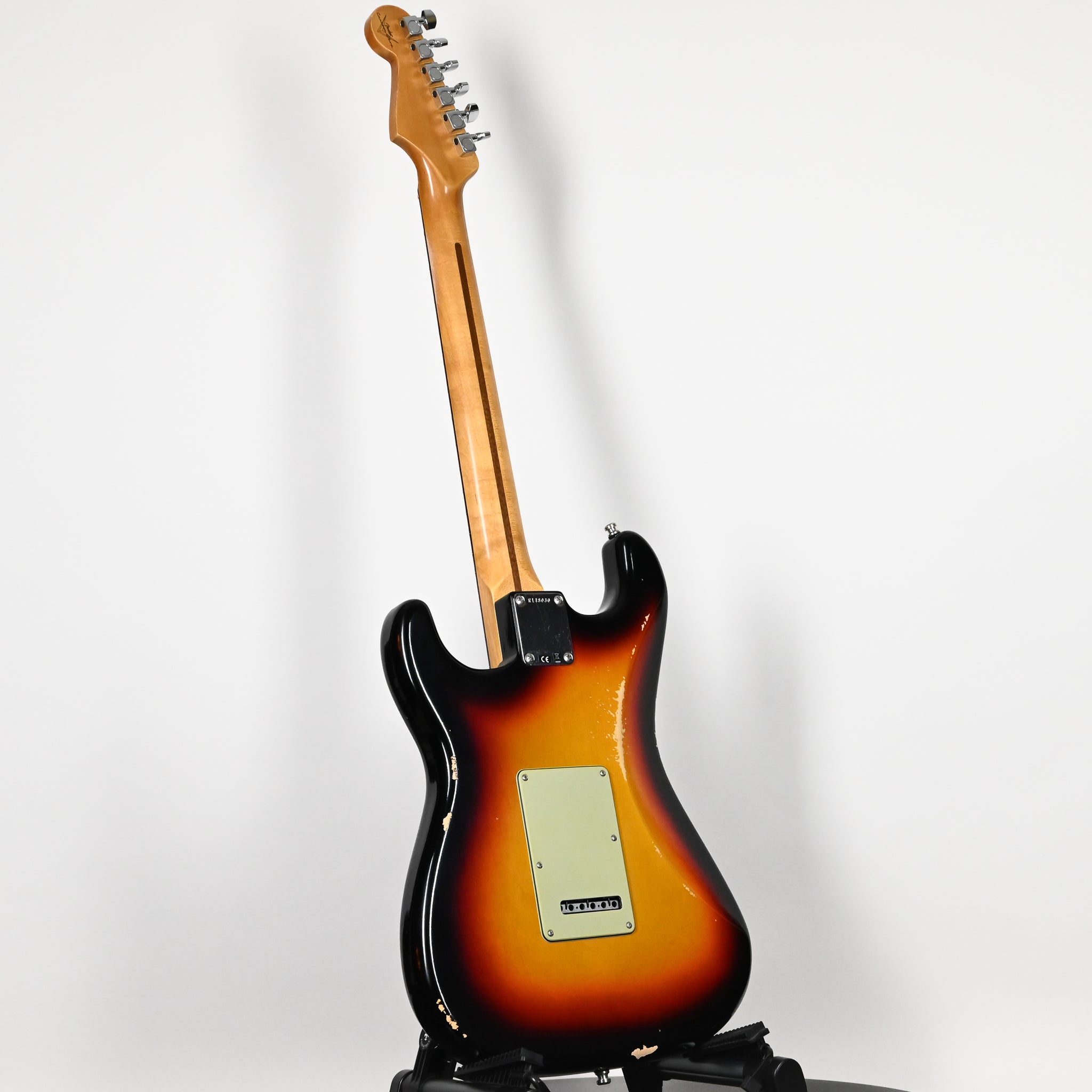 Fender Custom Shop Deluxe Stratocaster w/ Seymour Duncan SH4B Humbucker, Relic/ Closet Classic Hardware- 3 Color Sunburst 2026 (R148030)