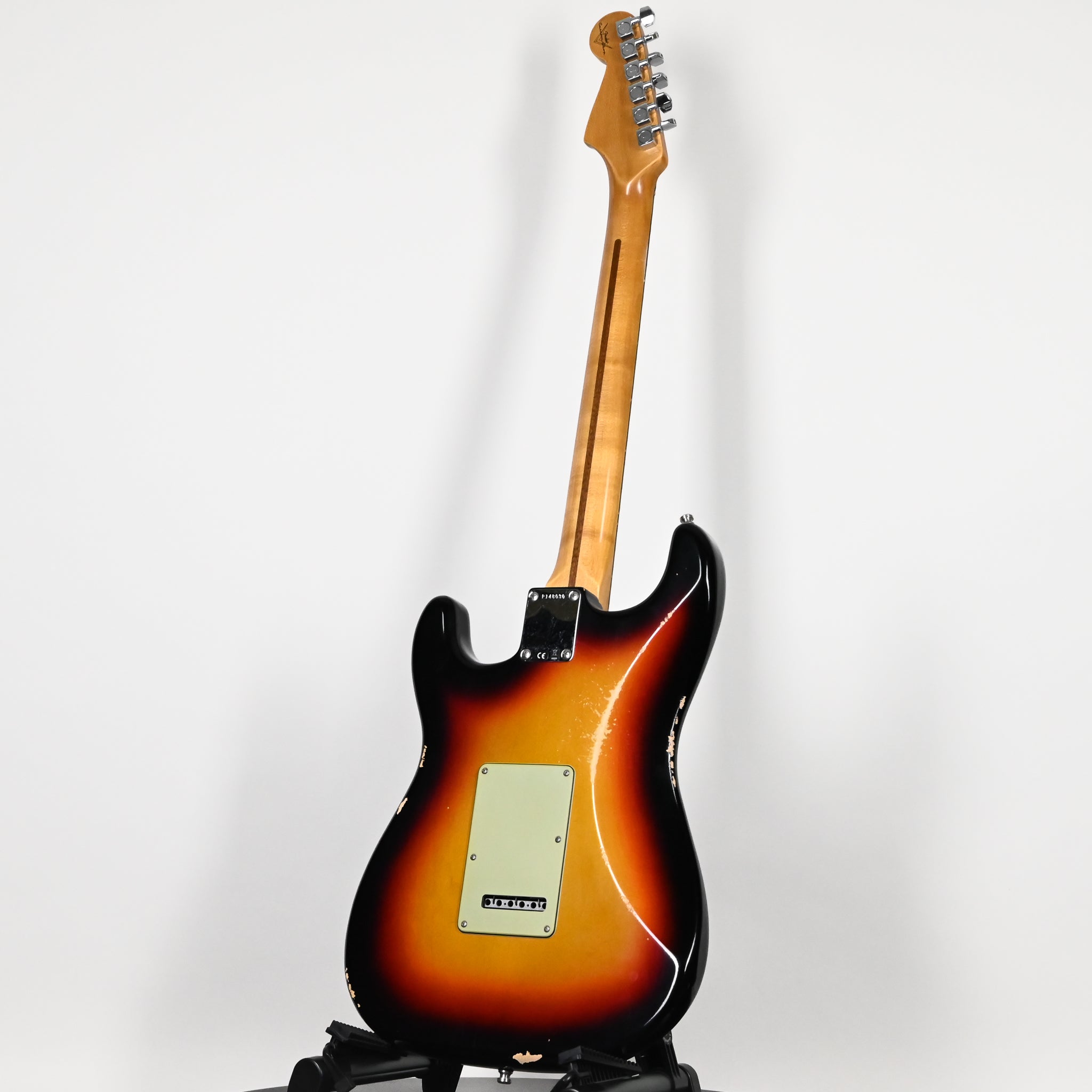 Fender Custom Shop Deluxe Stratocaster w/ Seymour Duncan SH4B Humbucker, Relic/ Closet Classic Hardware- 3 Color Sunburst 2026 (R148030)