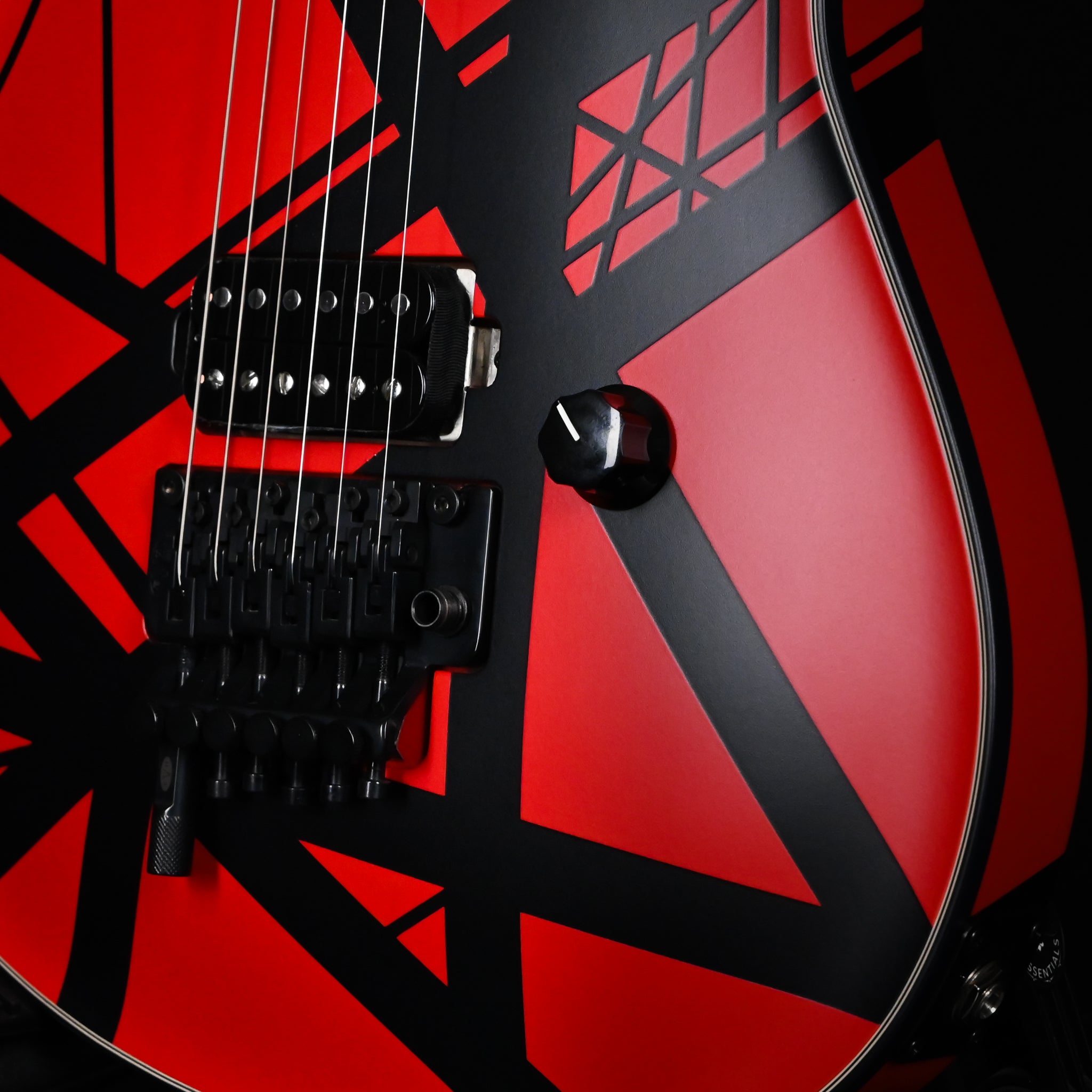 EVH Custom Shop USA Special Edition Wolfgang- Red and Black Stripes Showpiece (WG17124A)