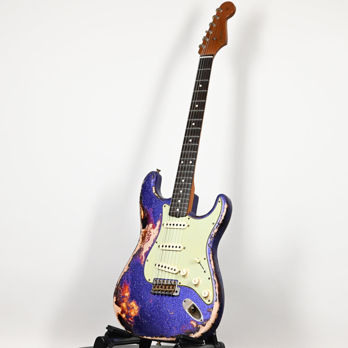Fender Custom Shop Masterbuilt Dennis Galuszka 1962 Stratocaster w/ Brazilian Rosewood Fingerboard, Super Heavy Relic- Purple Sparkle/3 Color Sunburst 2026 (R132328)