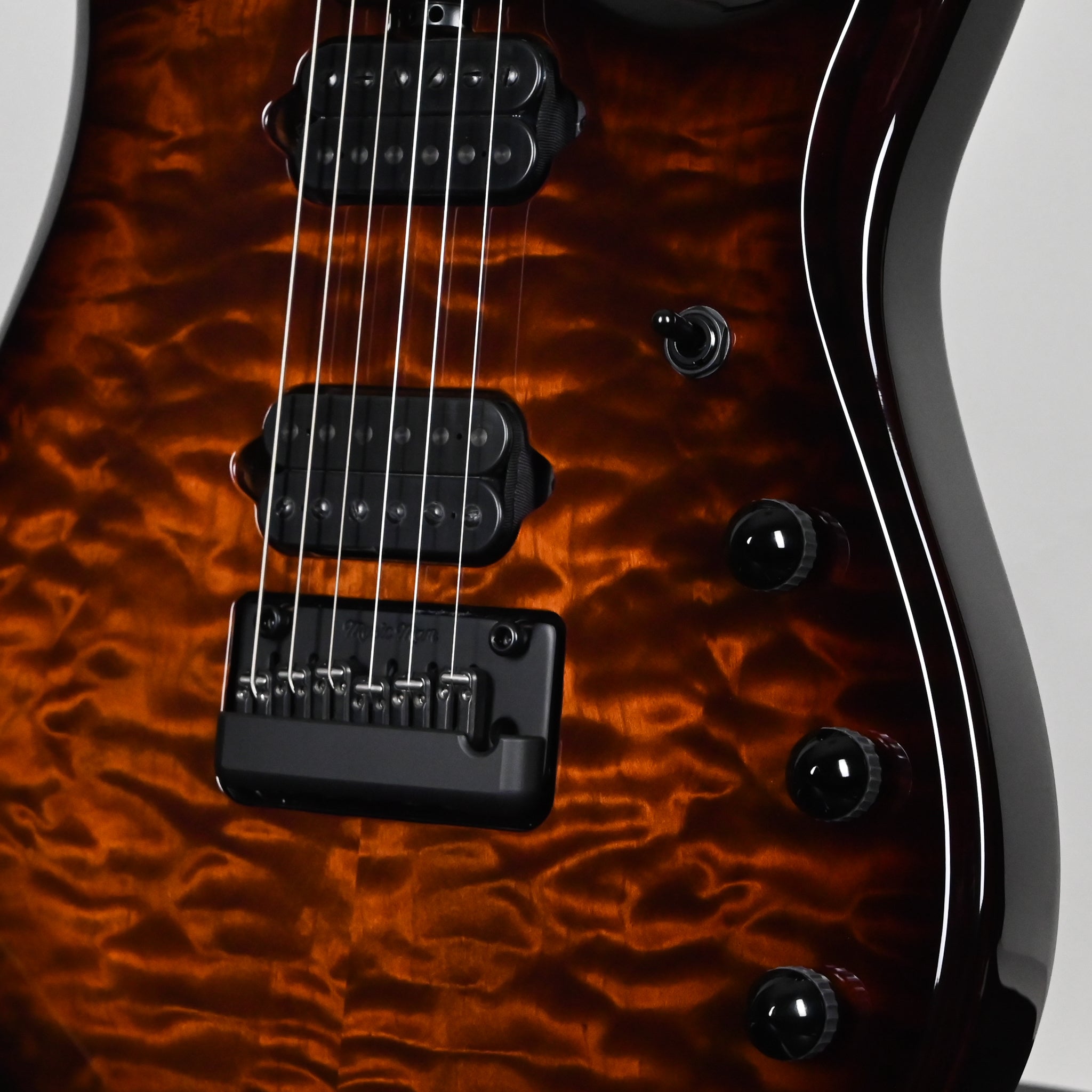 Ernie Ball Music Man John Petrucci Signature JP15 Electric Guitar- Amber Waves Quilt 2026 (H09014)