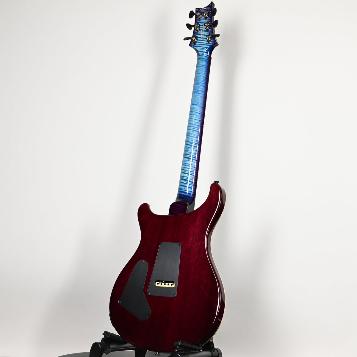 PRS Custom 24 Wood Library w/ 10-Top, Brazilian Rosewood, & DMO Pickups- Aquableux Purple Burst 2026 (0434897)