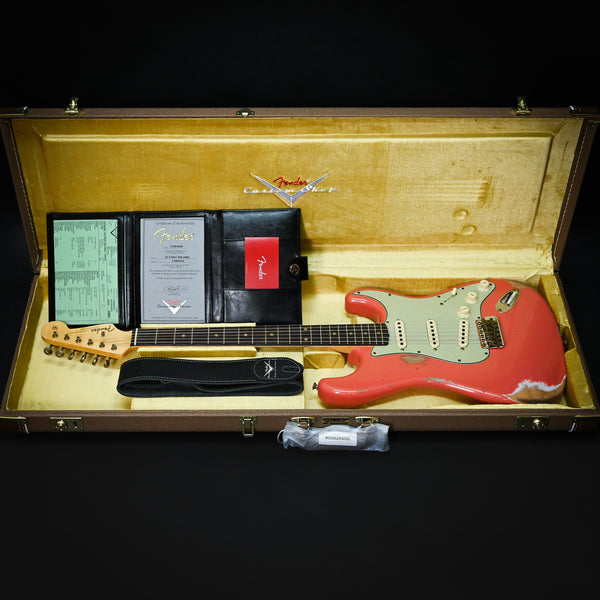 Fender Custom Shop '62 Stratocaster Heavy Relic- Faded/ Aged Tahitian Coral 2024 (CZ552274)