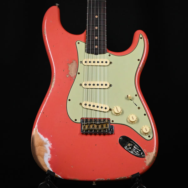 Fender Custom Shop '62 Stratocaster Heavy Relic- Faded/ Aged Tahitian Coral 2024 (CZ552274)