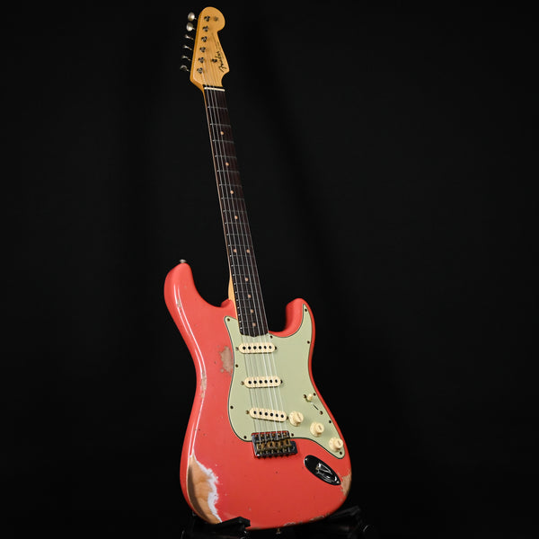 Fender Custom Shop '62 Stratocaster Heavy Relic- Faded/ Aged Tahitian Coral 2024 (CZ552274)