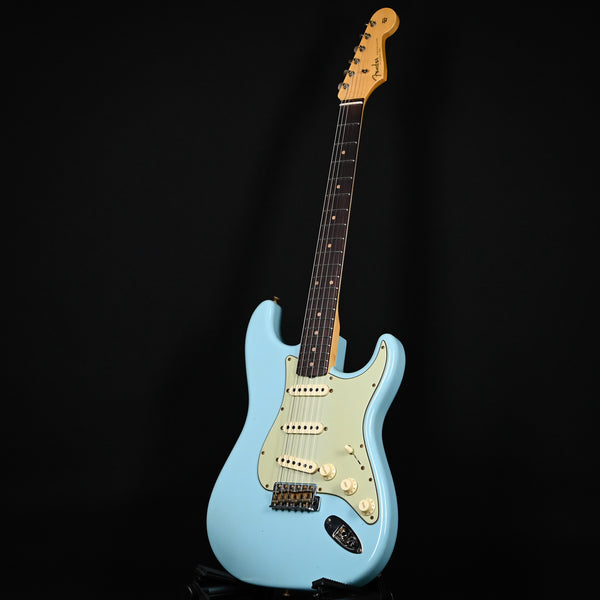 Fender Custom Shop '60 Stratocaster Journeyman- Aged Daphne Blue 2024 (CZ582411)