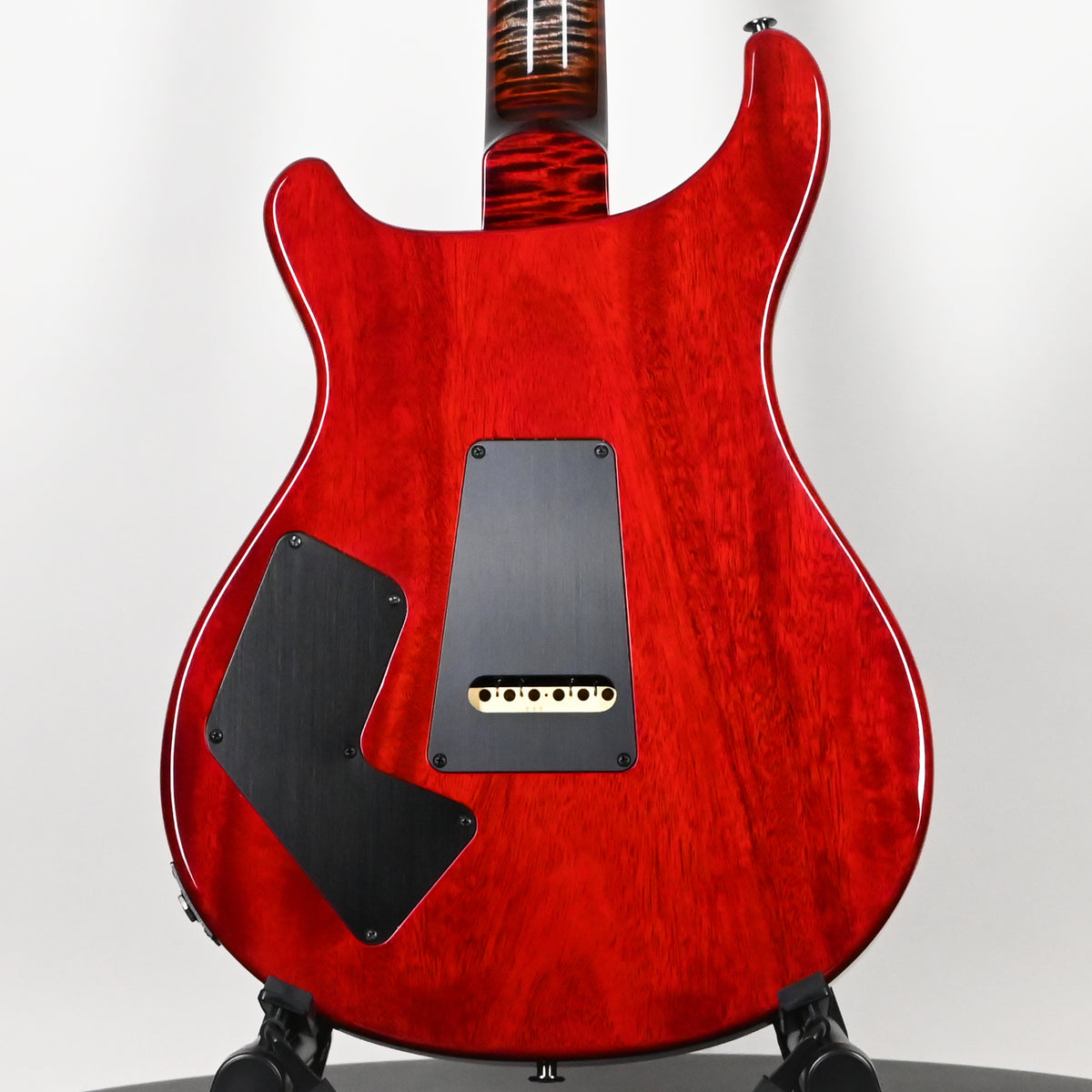 PRS Modern Eagle V Wood Library w/ 1-Piece Quilt 10-Top & Brazilian Rosewood Fingerboard Electric Guitar- Charcoal Cherry Burst 2026 (0431631)