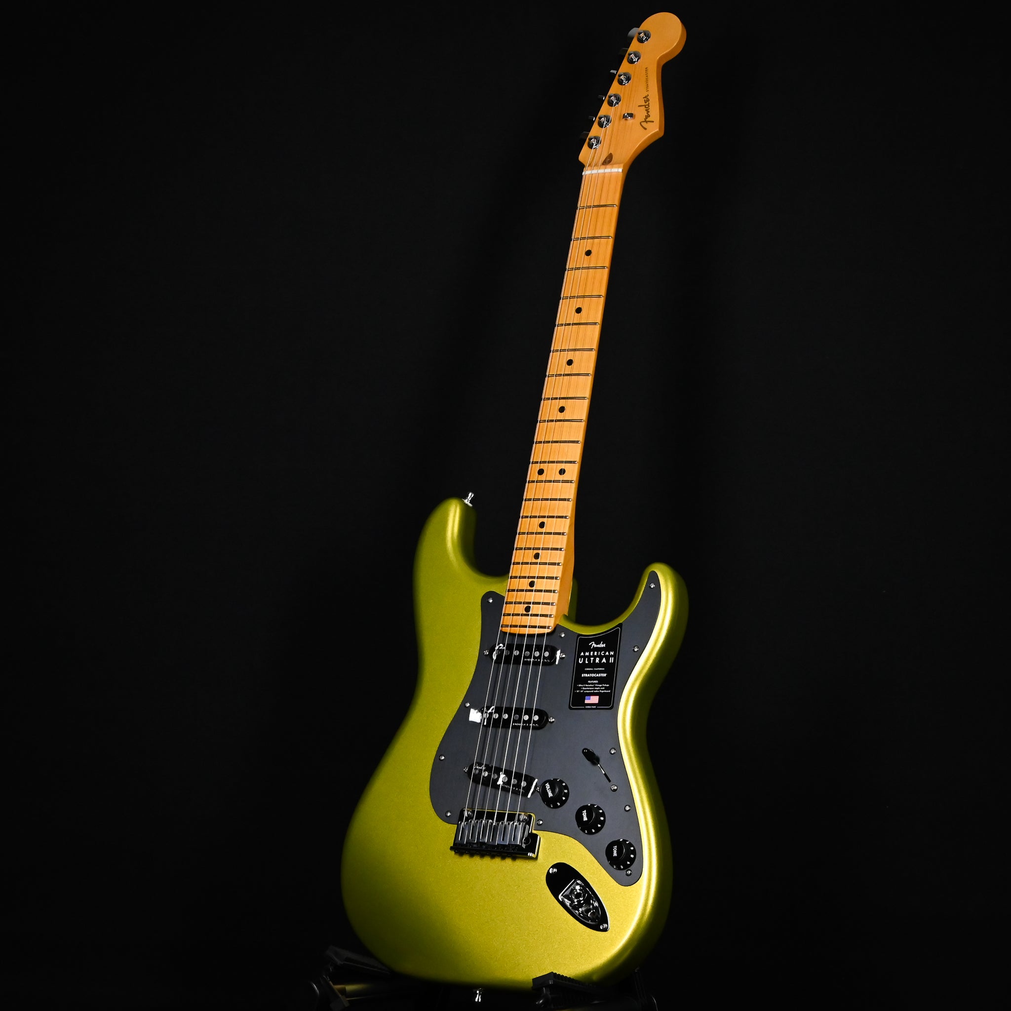 Fender American Ultra II Stratocaster w/ Maple Fingerboard- Solar Flare 2026 (US26002530)
