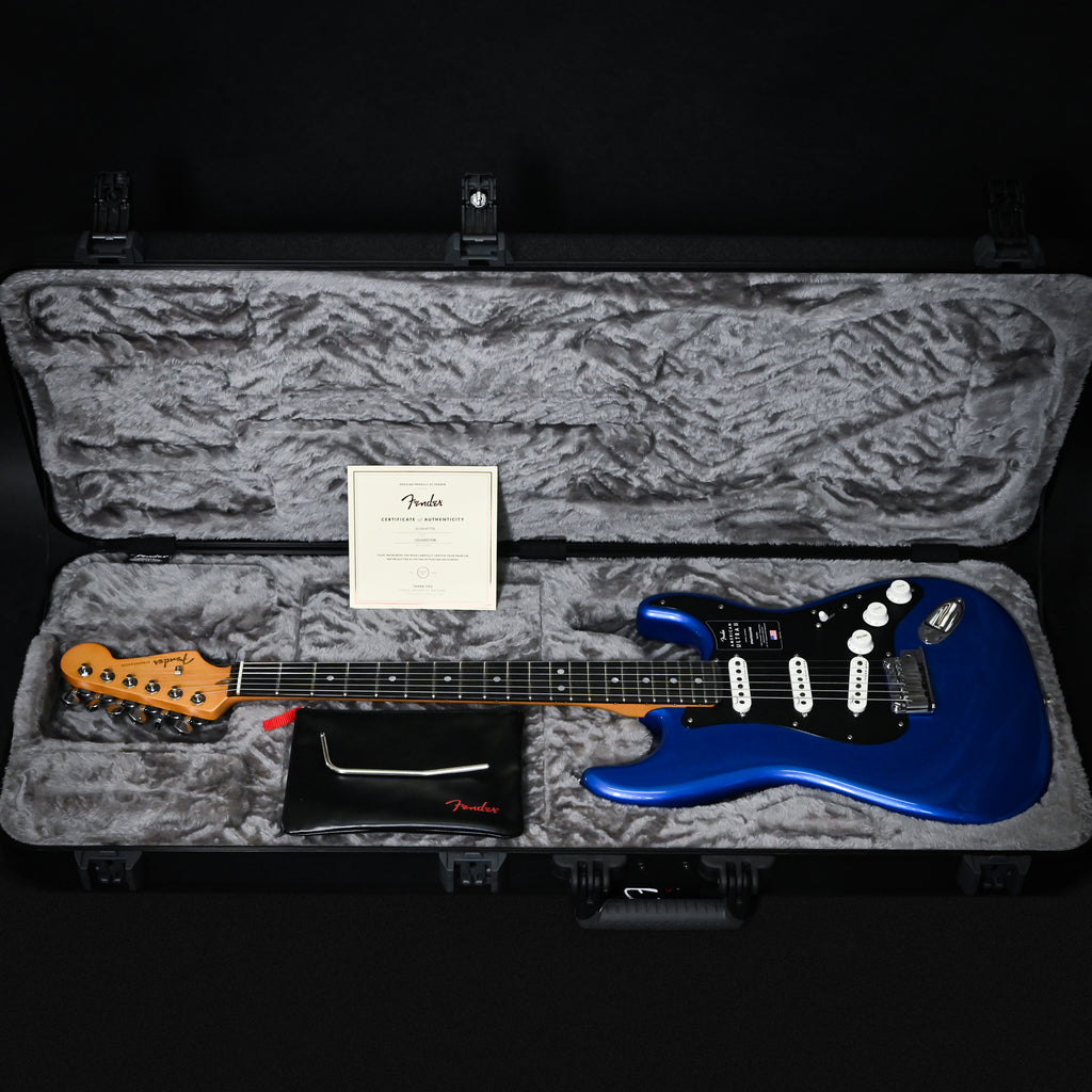 Fender American Ultra II Stratocaster w/ Ebony Fingerboard- Noble Blue (US240031696)