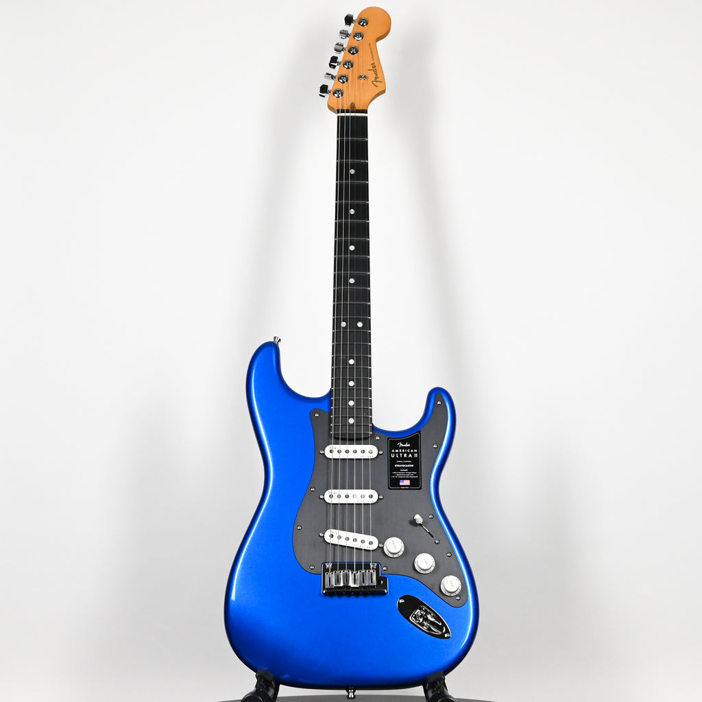 Fender American Ultra II Stratocaster w/ Ebony Fingerboard- Noble Blue (US240031696)