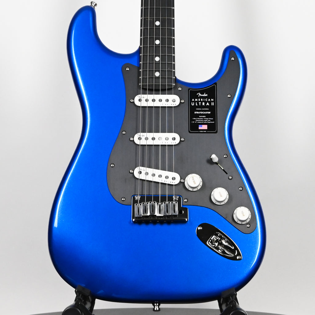 Fender American Ultra II Stratocaster w/ Ebony Fingerboard- Noble Blue (US240031696)