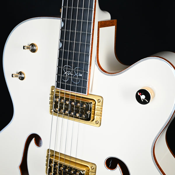 Gretsch G6136-1958 Stephen Stills Signature Falcon Hollow body w/ BIGSBY- Aged White (JT24041141)