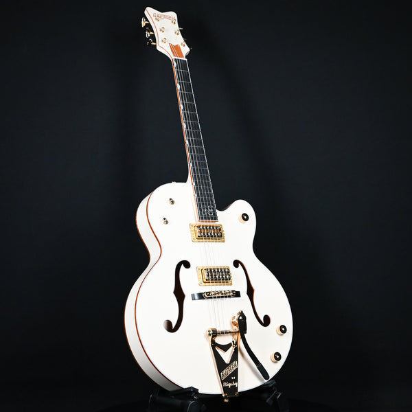 Gretsch G6136-1958 Stephen Stills Signature Falcon Hollow body w/ BIGSBY- Aged White (JT24041141)