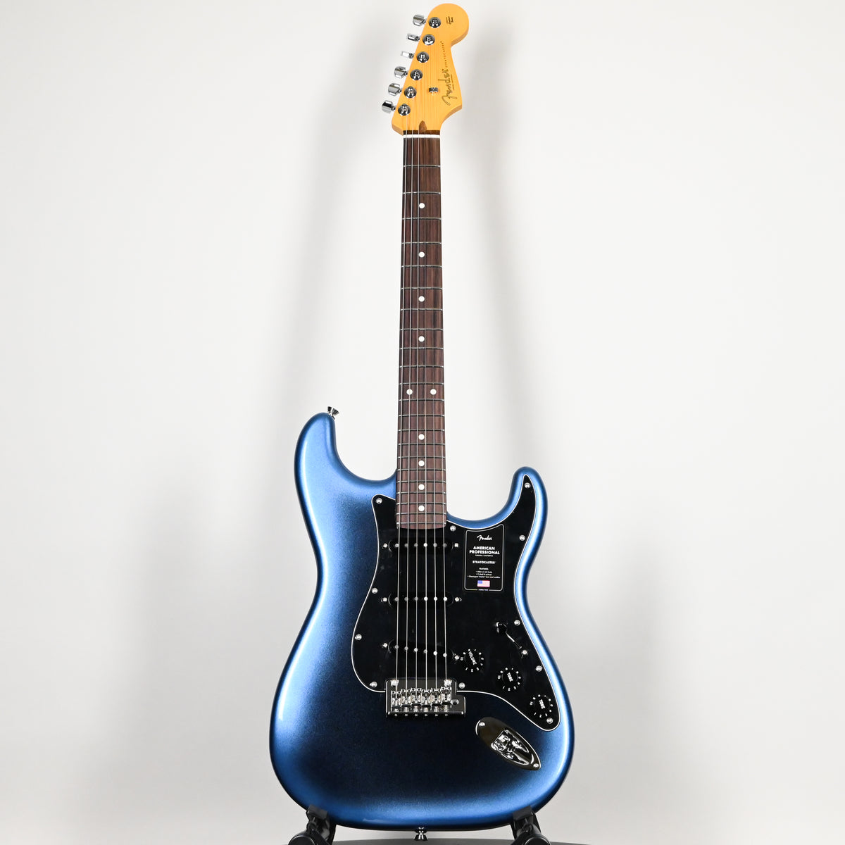 Fender American Professional Stratocaster- Dark Night 2026 (US26083681)