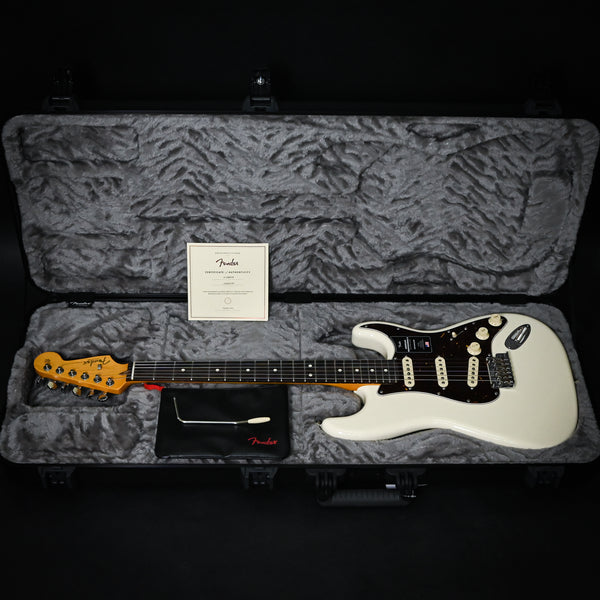 Fender American Professional II Stratocaster- Olympic White 2026 (US26021407)