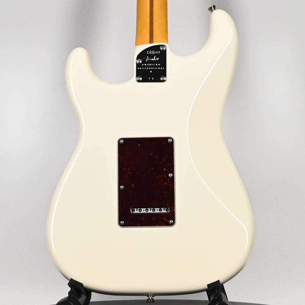 Fender American Professional II Stratocaster- Olympic White (US240036174)