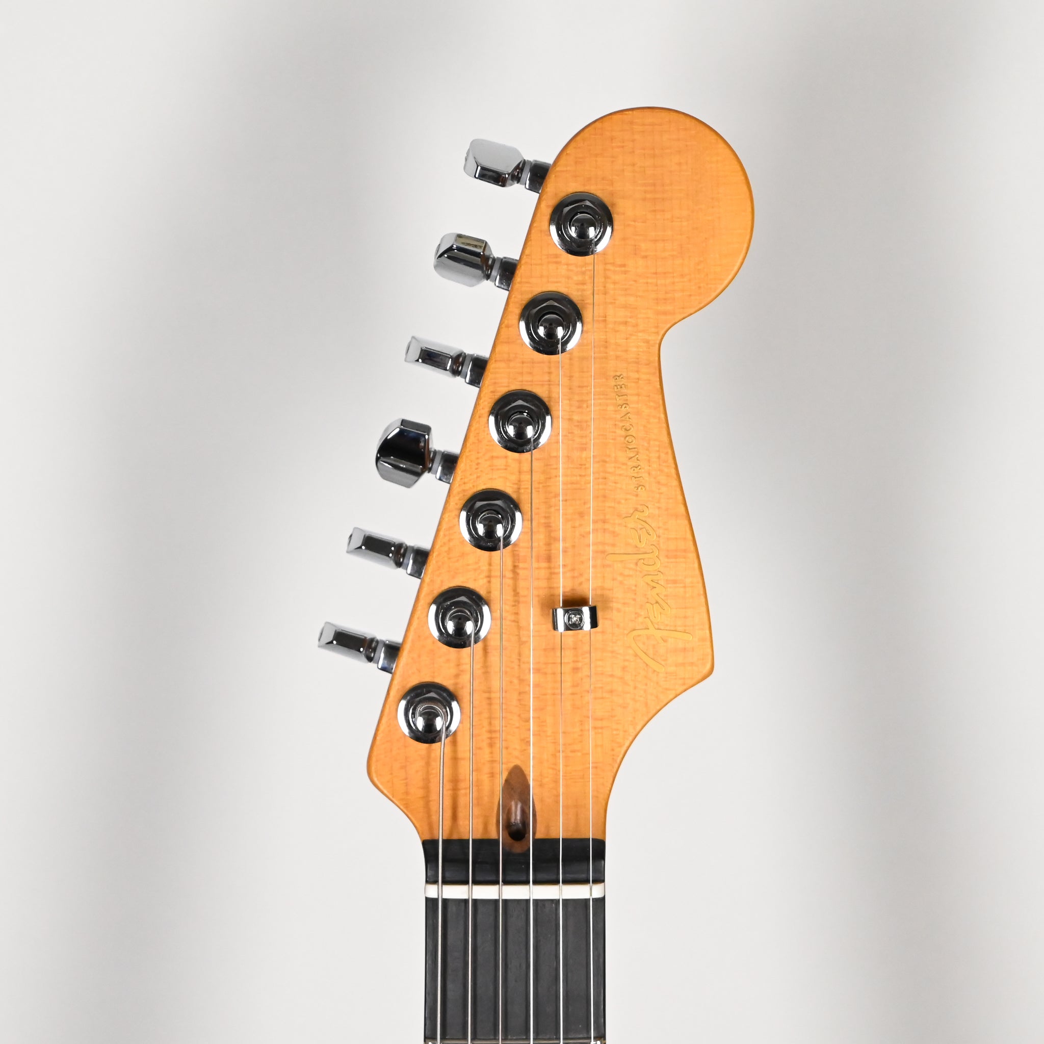Fender American Ultra II Stratocaster HSS w/ Ebony Fingerboard- Noble Blue 2026 (US26003448)
