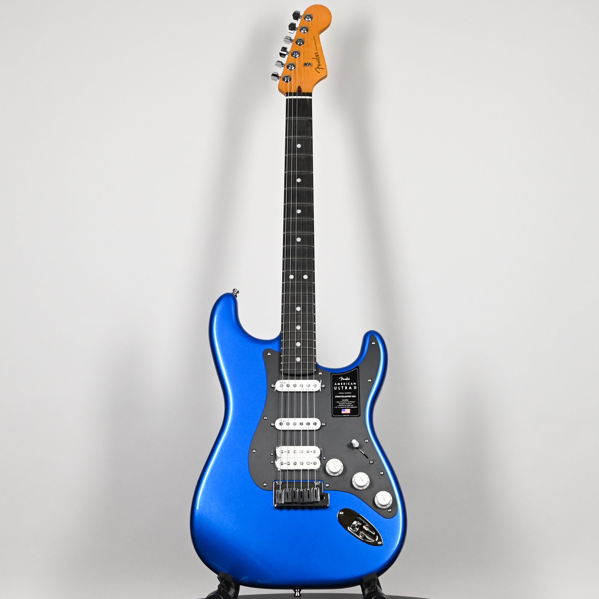 Fender American Ultra II Stratocaster HSS w/ Ebony Fingerboard- Noble Blue 2026 (US26001838)