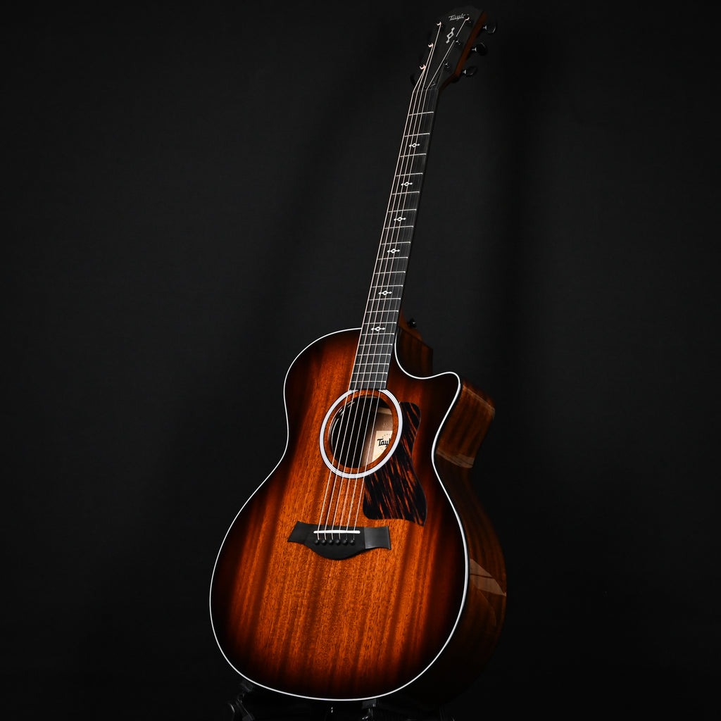 Taylor Next Generation 324ce w/ Neo-Tropical Mahogany Top & Sapele Back and Sides- Natural 2025 (1212025056)