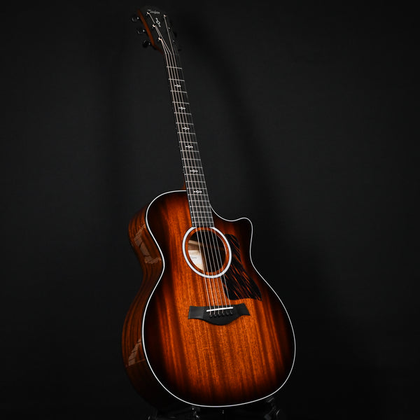 Taylor 324ce w/ Neo-Tropical Mahogany Top & Tropical Mahogany Back and Sides- Natural 2025 (1212025056)