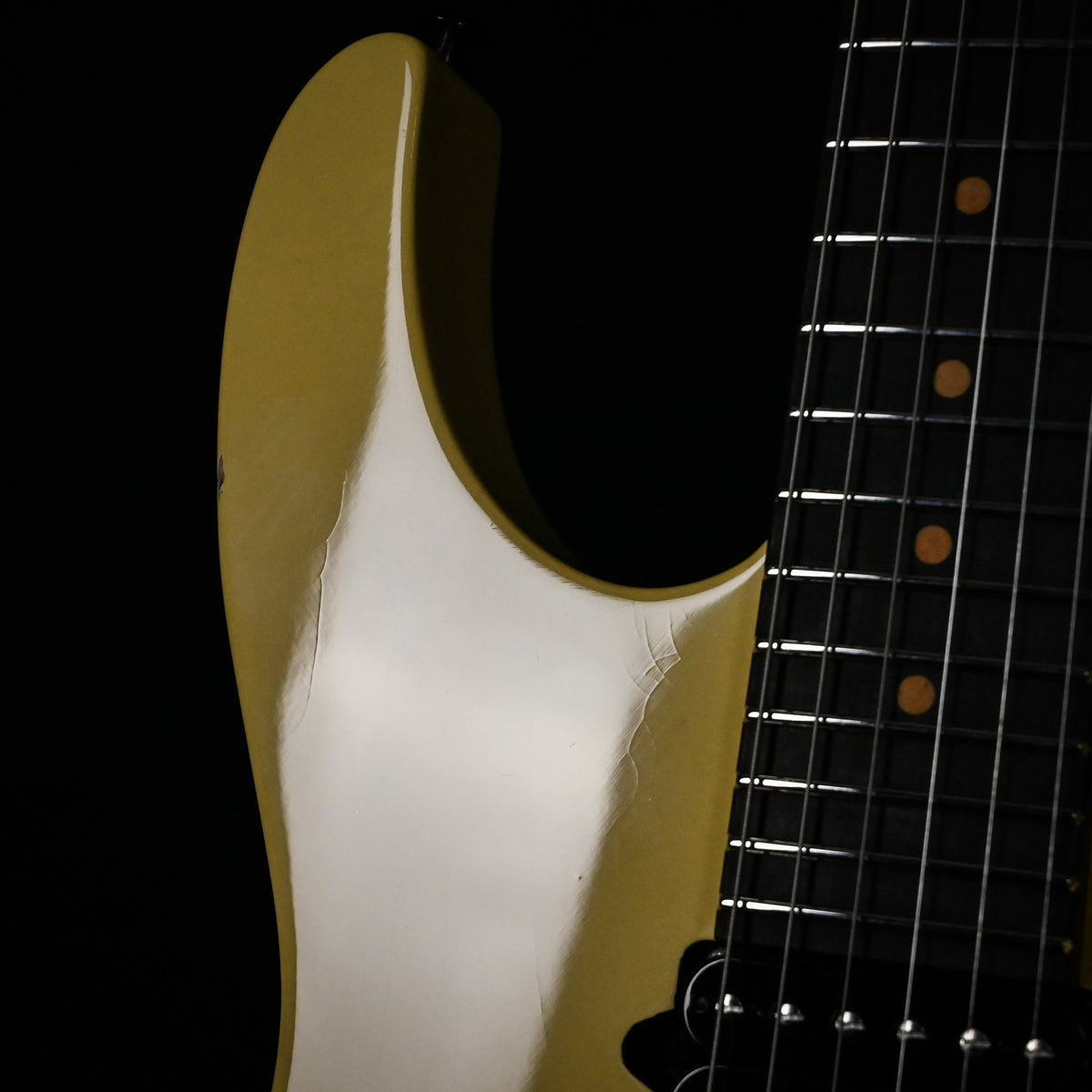 Suhr James Norbert Ivanyi Signature Modern- Vintage Yellow 2026 (93810)