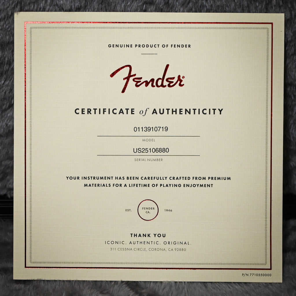 Fender American Professional II Stratocaster HSS- Miami Blue 2025 (US25106880)